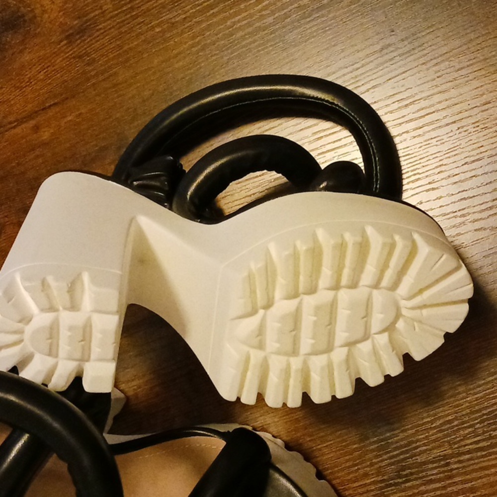 Lemon Drop by Privileged Black Platform Heels - Picture 4 of 5